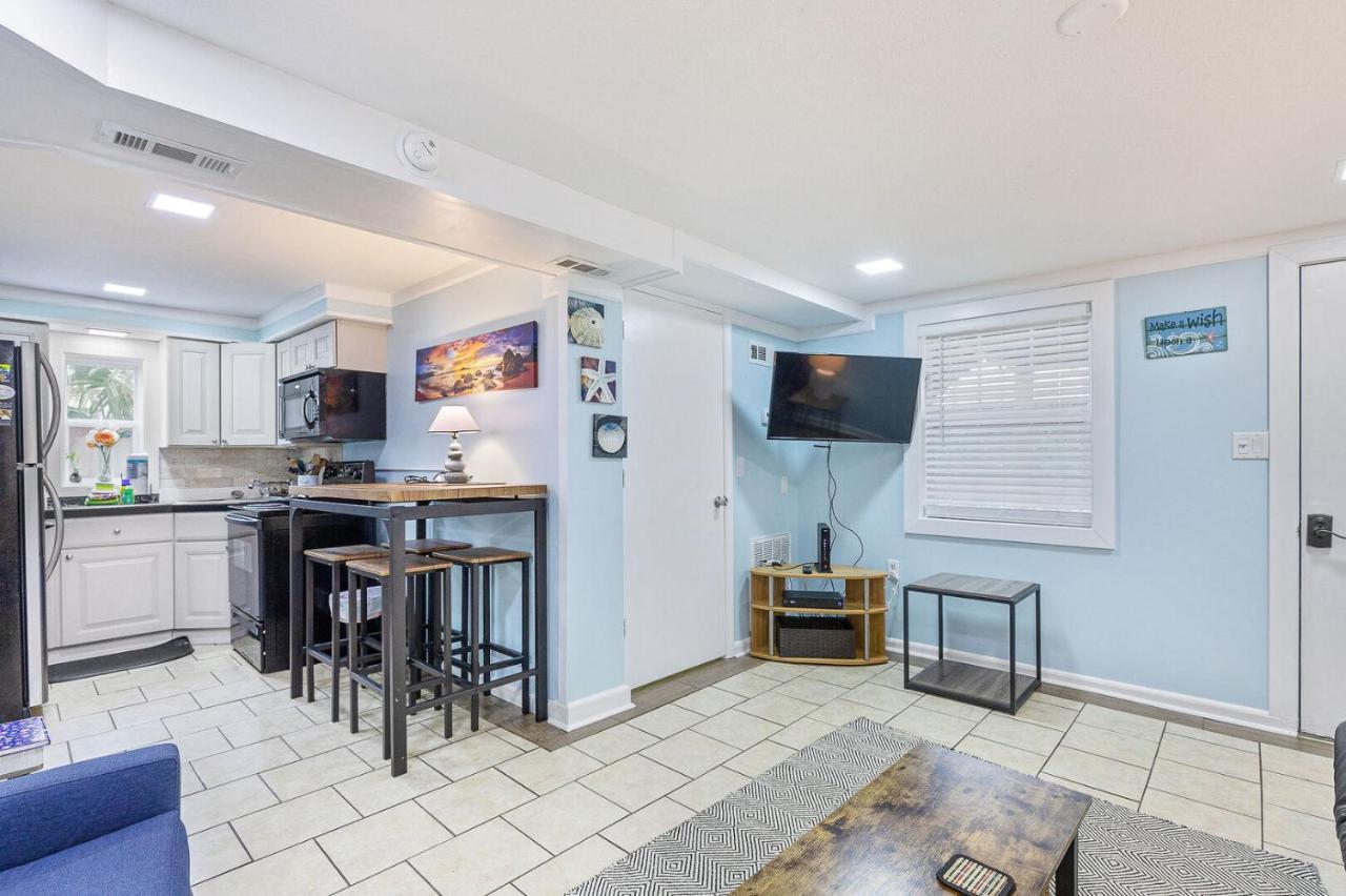 23 Center St - Sunny Side Down - Downstairs Apartment Folly Beach Buitenkant foto